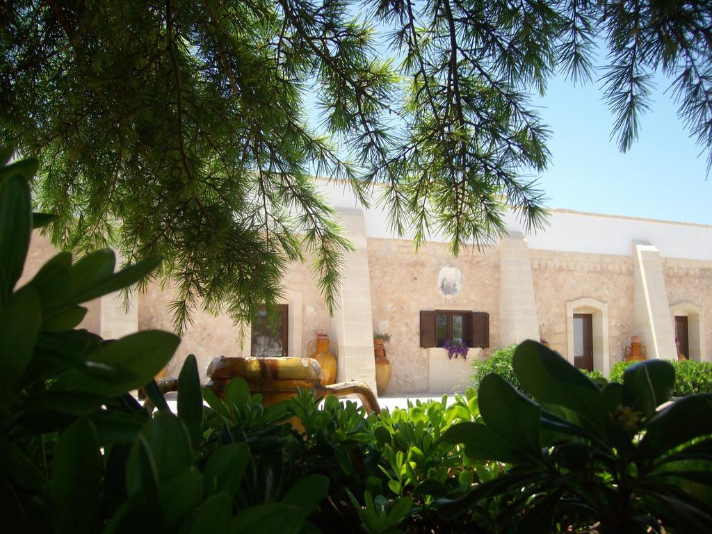 Masseria Nuova Pensionat San Marzano di San Giuseppe Eksteriør billede